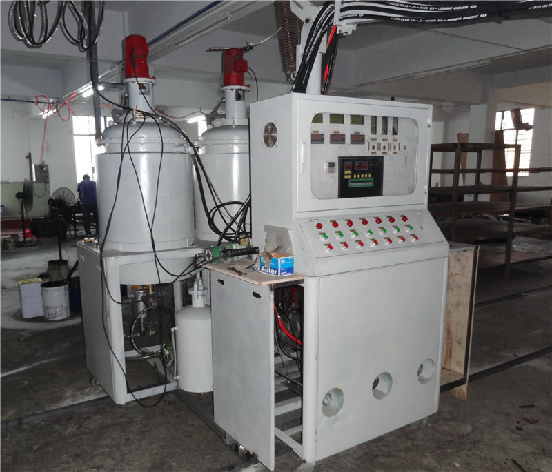 聚氨酯高壓發泡機 聚氨酯高壓發泡機