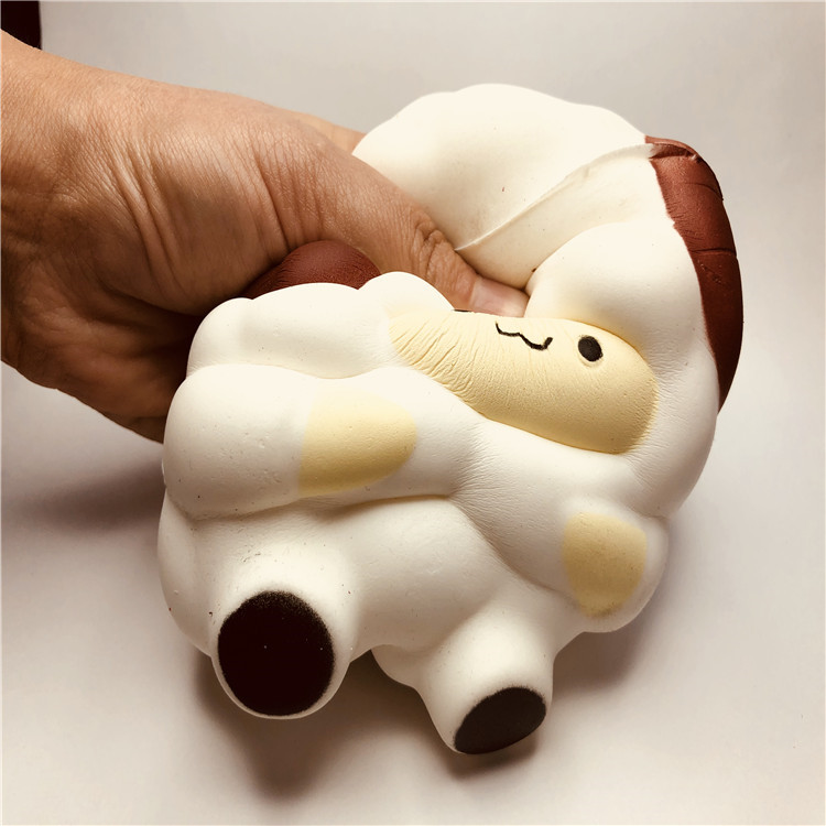 慢回彈動(dòng)畫(huà)人物公仔